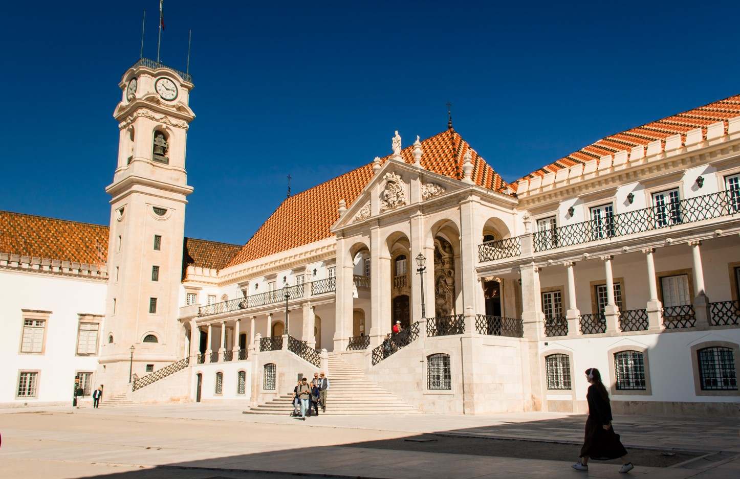 VisionWare e Universidade de Coimbra firmam acordo de parceria estratégica