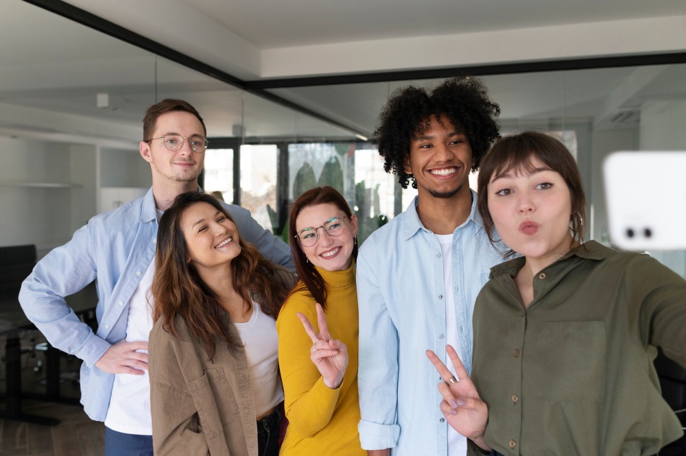 Adecco abre 1.500 vagas de verão em todo o país