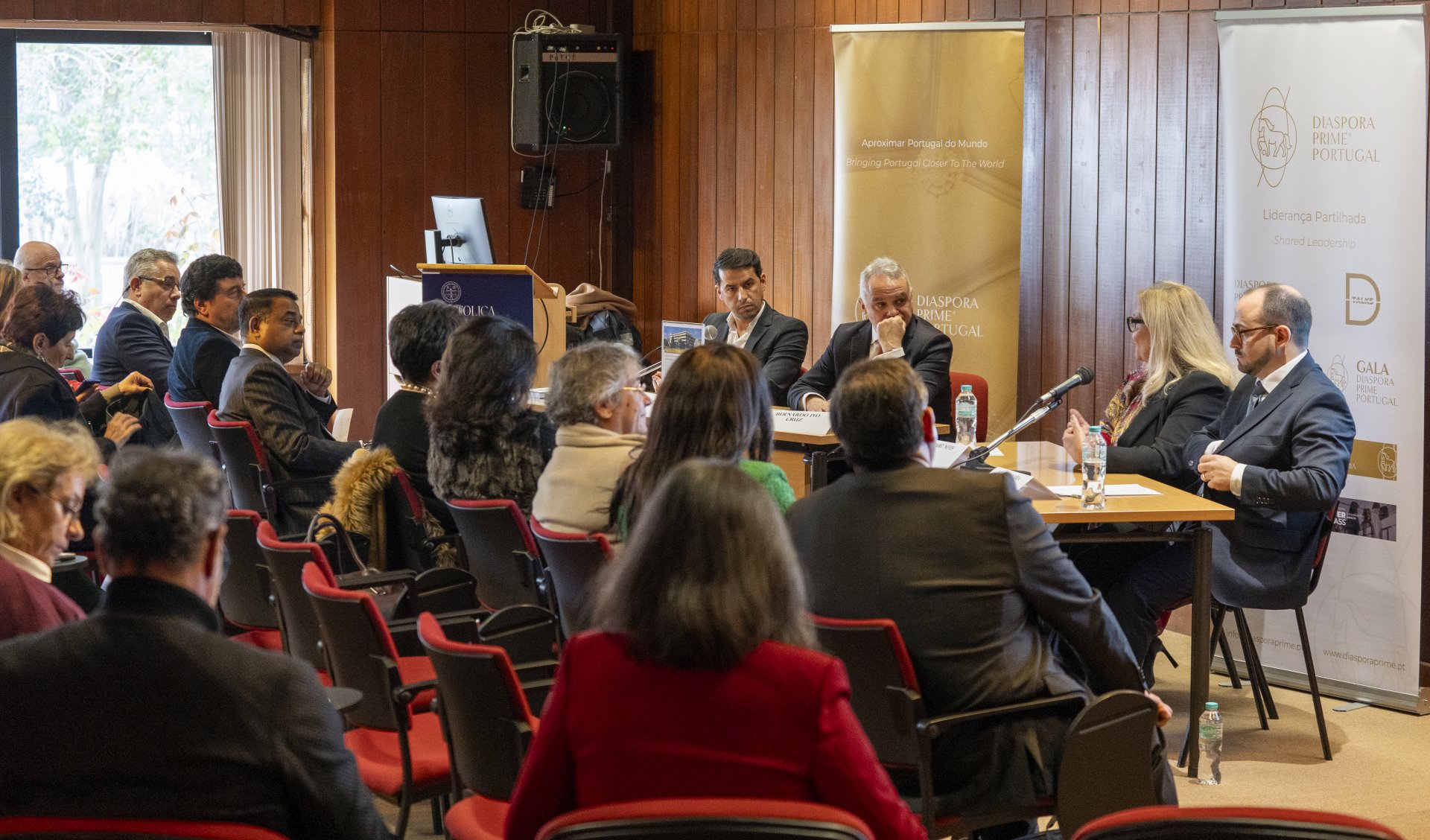 D-Labs Debates Economic Diplomacy and Internationalization Strategies at the Catholic University