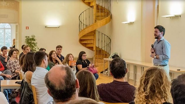 FuckUp Nights -- Ultrapassar o Fracasso