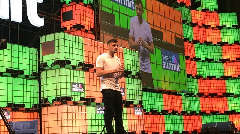 Gary Vaynerchuk frontal e provocador 