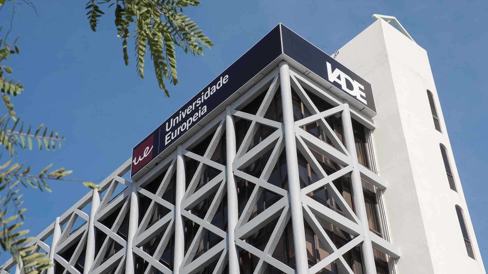 Dia da Mulher: IADE promove Tour com artistas portuguesas