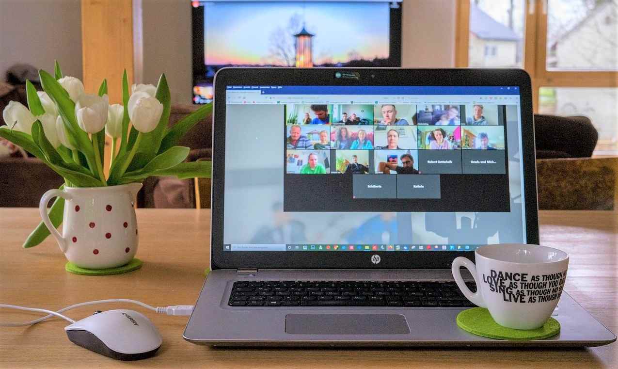 Como acolher remotamente novos colaboradores?