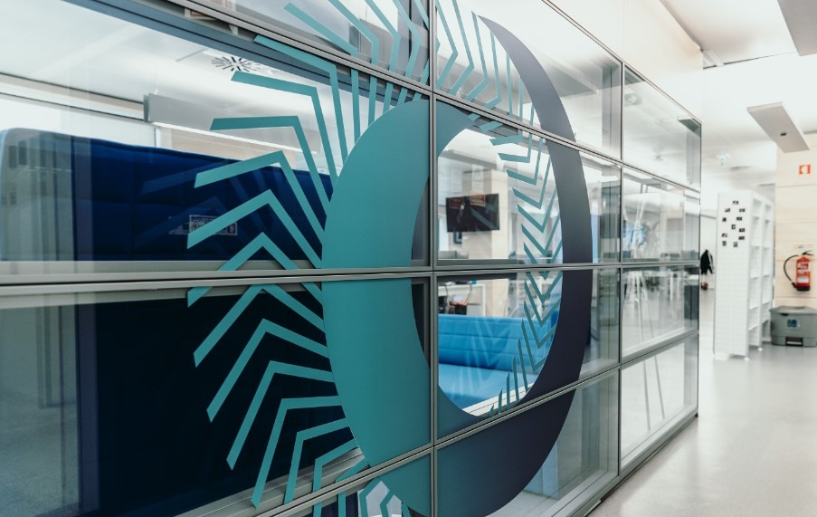 Critical TechWorks desenvolve condução autónoma da BMW