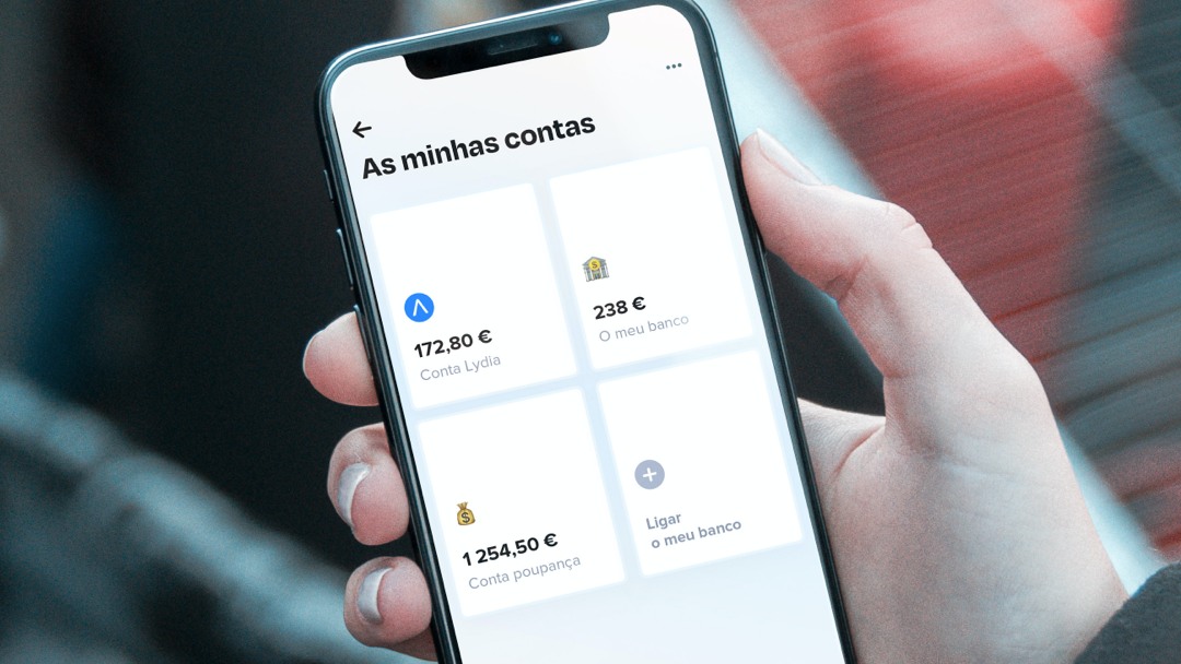 Startup francesa lança app agregadora de contas bancárias
