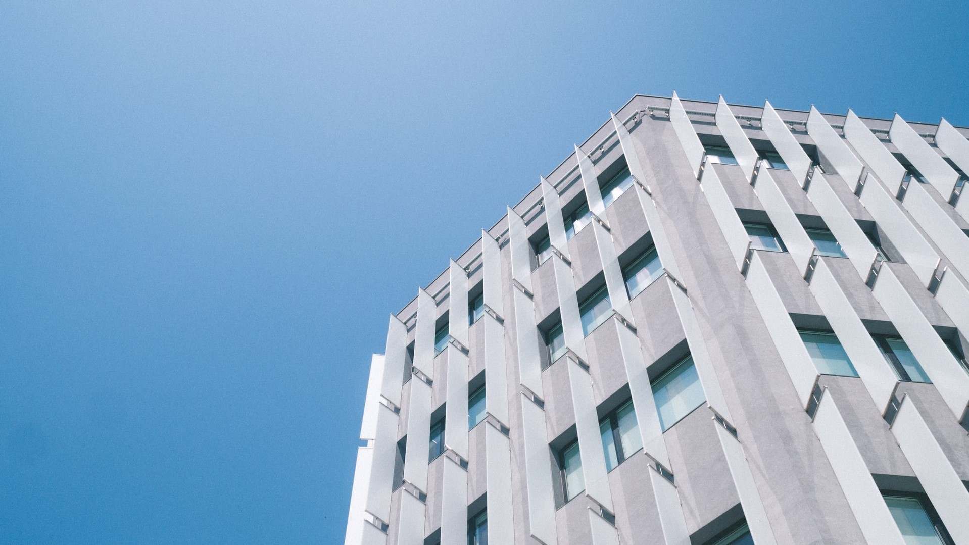 Mercado de escritórios regressa ao nível pré-pandemia