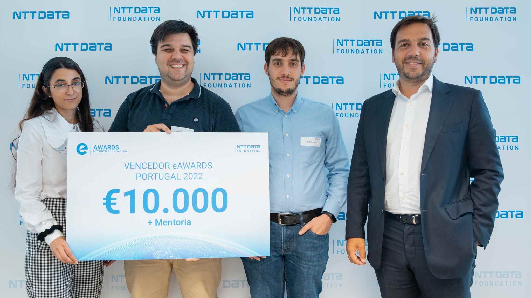 Detetor de bactérias multirresistentes vence eAwards Portugal