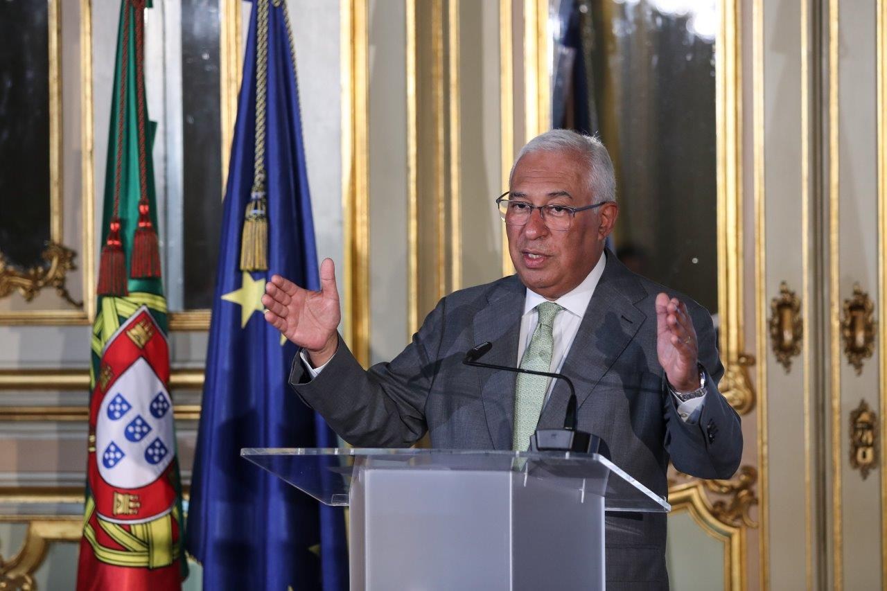 Governo e Parceiros Sociais assinam acordo para melhoria dos salários