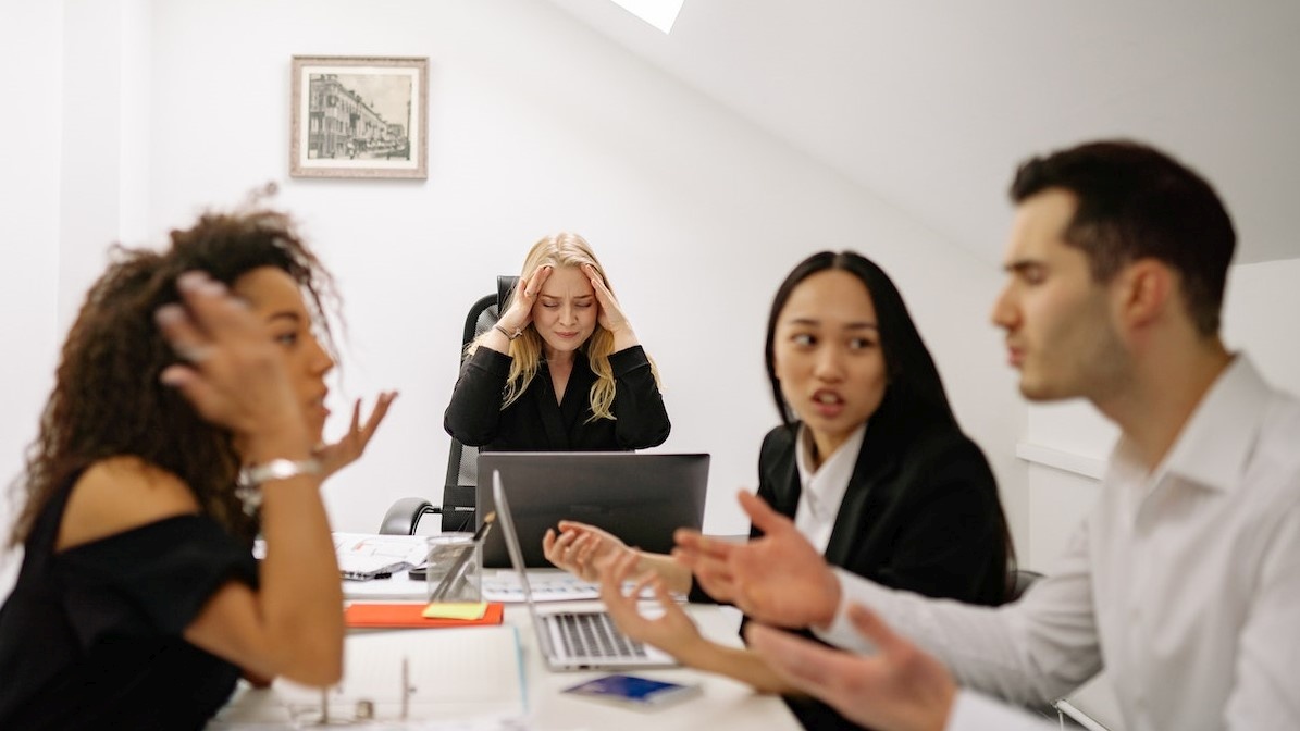 Competências interpessoais são fundamentais em momentos de tensão