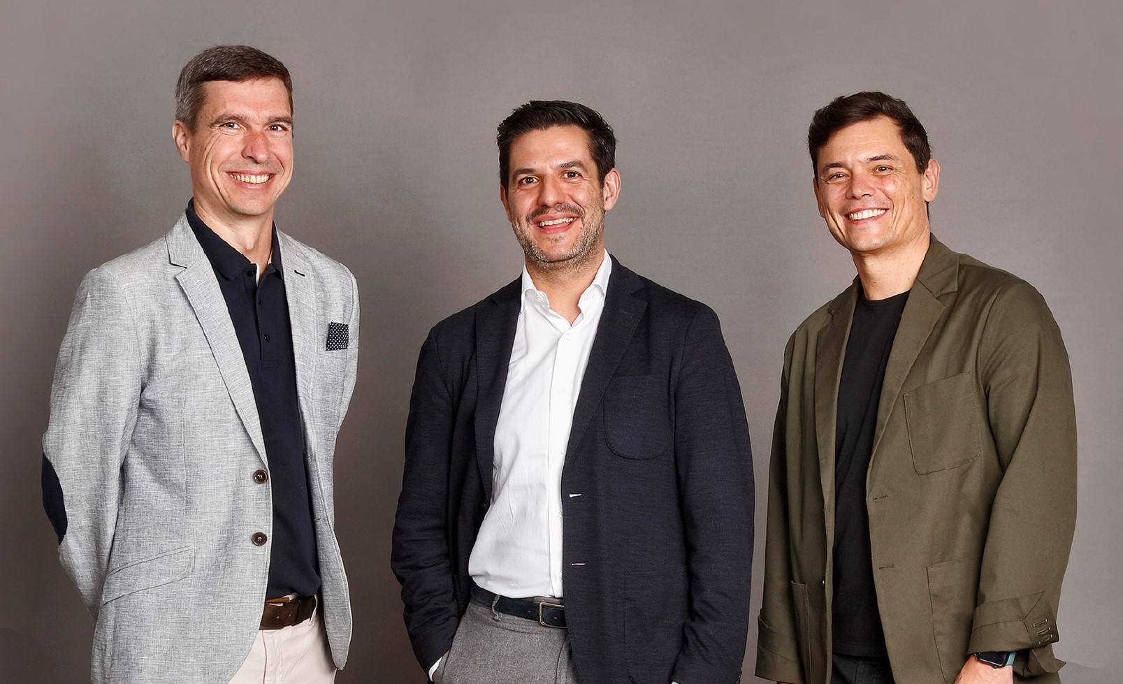 LLYC integra a agência de áudio Voikers para impulsionar soluções de IA conversacional