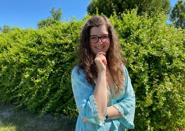 Empreendedora Sílvia Cabral inspira com o seu primeiro livro “Produtos Naturais com Óleos Essenciais”