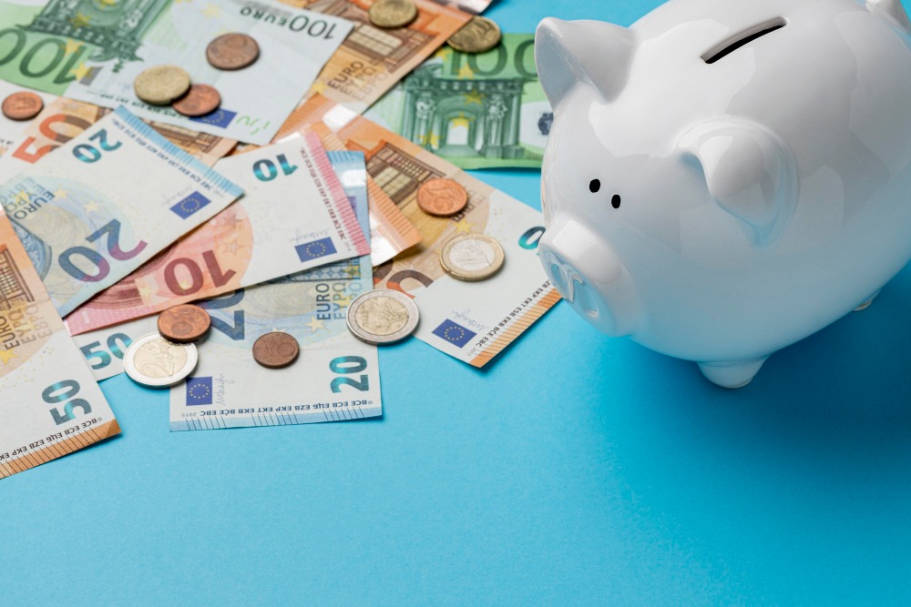 Microinvestimento: Uma Nova Estratégia de Poupança e Investimento Coletivo