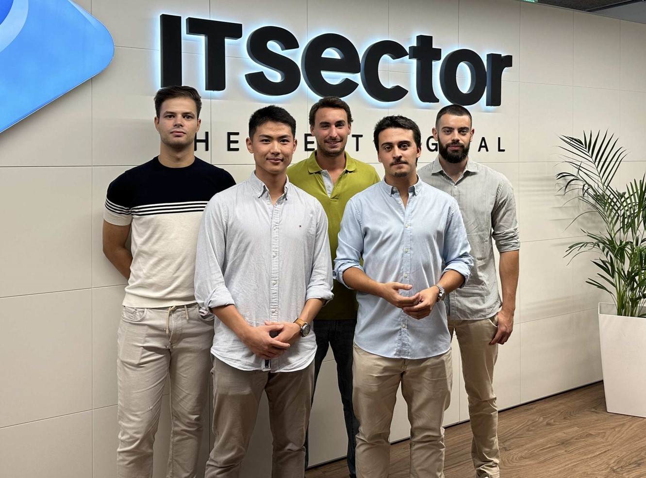 Equipa da ITSector na Final Internacional do Global Management Challenge em Angola