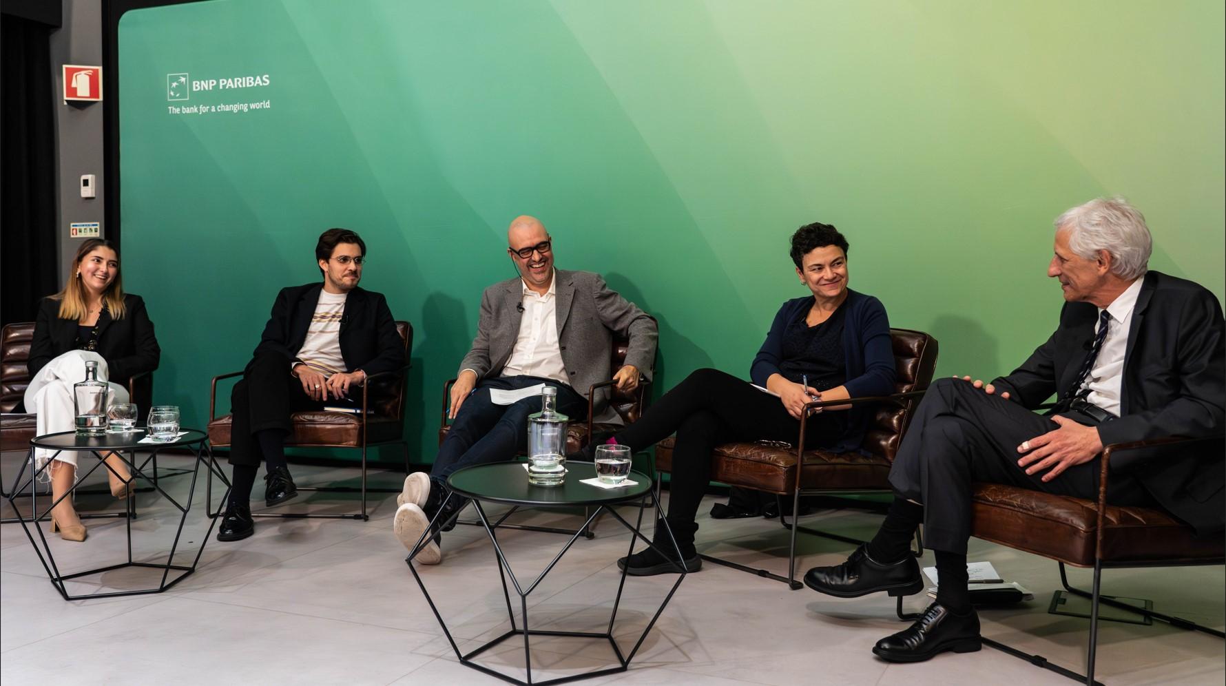 Challenging the Future: Desafios da Inteligência Artificial no Futuro da Educação