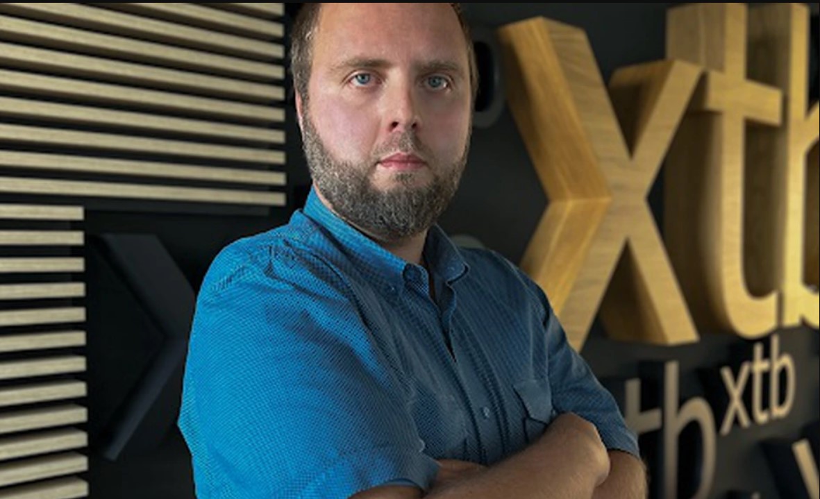 XTB Reforça Compromisso com Inteligência Artificial