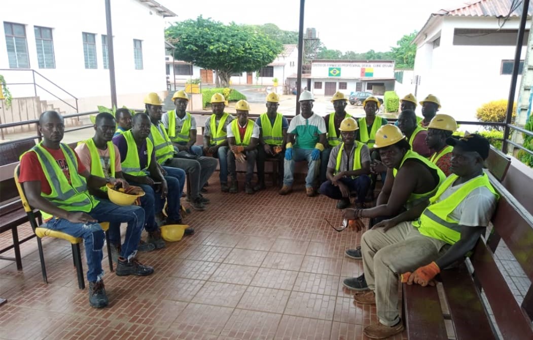 Grupo Casais Qualifica e Contrata Colaboradores da Guiné-Bissau