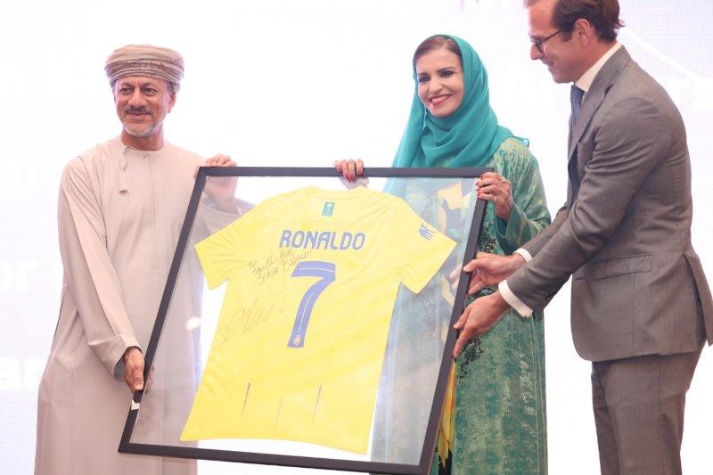 Clinica de Cristiano Ronaldo Expande-se para o Médio Oriente