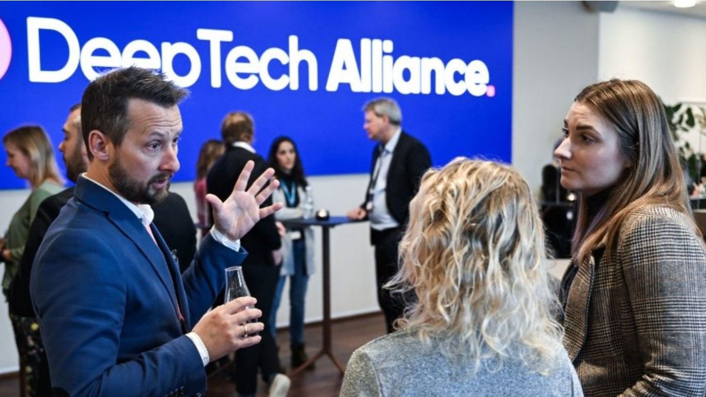 Beta-i Junta-se à DeepTech Alliance para Impulsionar Inovação na Europa
