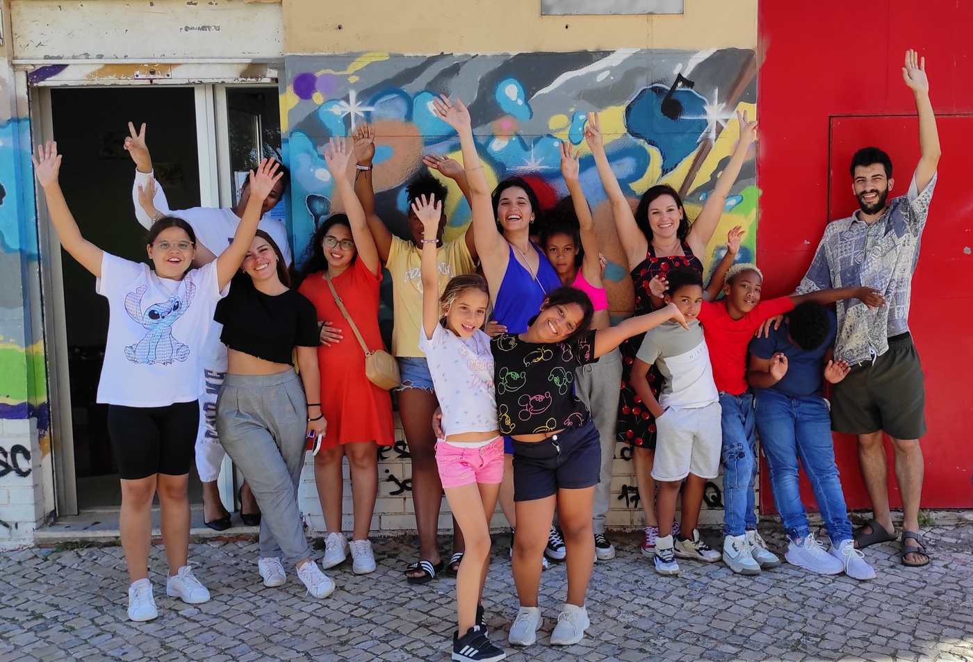 Fundação LLYC Apoia Competências de Criatividade e Comunicação a Jovens de 12 Países