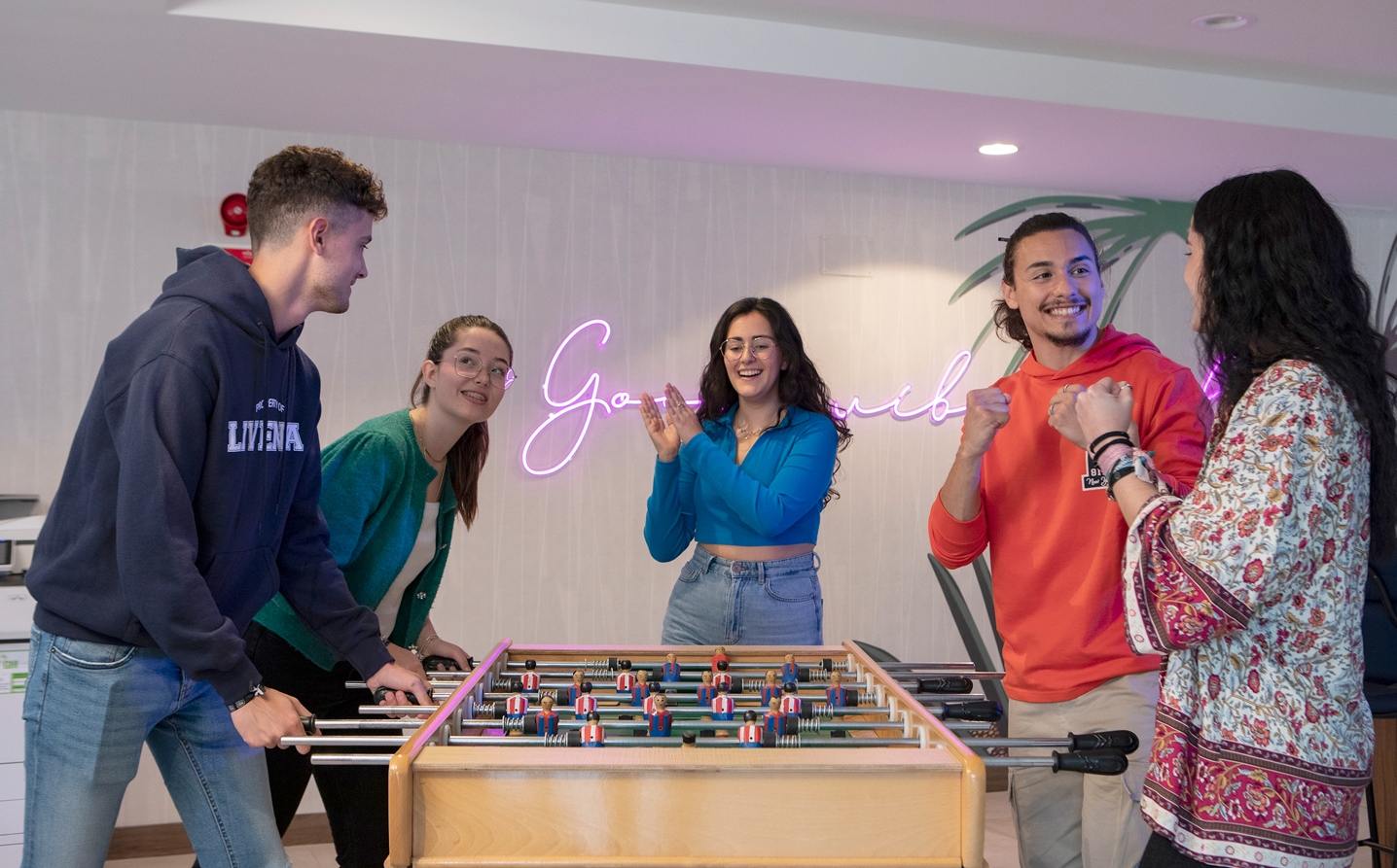 Economia Familiar Determina Escolha de Alojamento Estudantil em Portugal