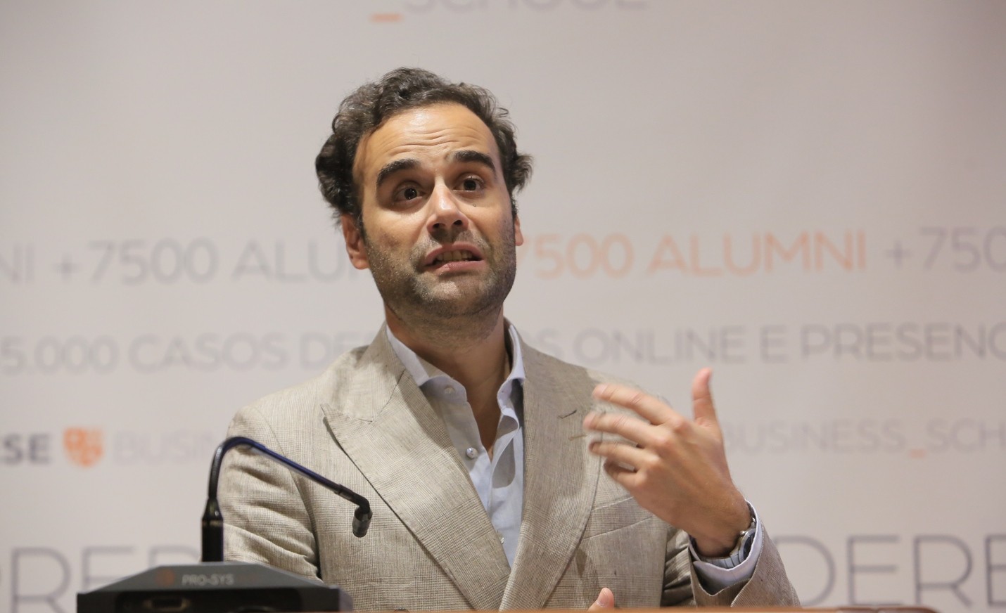 AESE Reúne Executivos para Debater Impacto Global das Eleições nos EUA