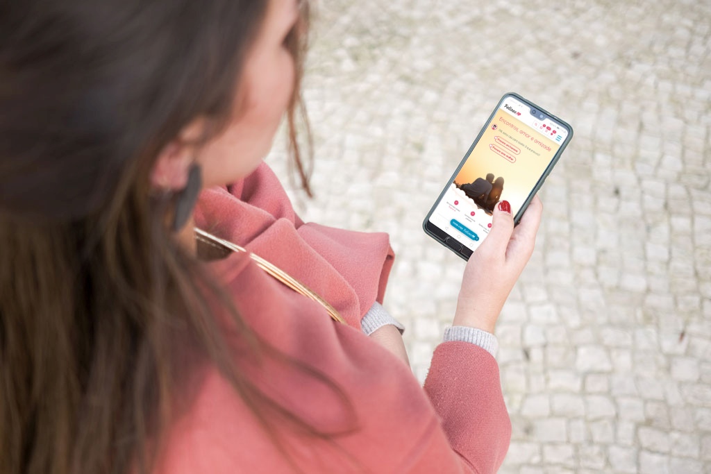 Apps de Encontros com Mais de 300 Mil Utilizadores em Portugal