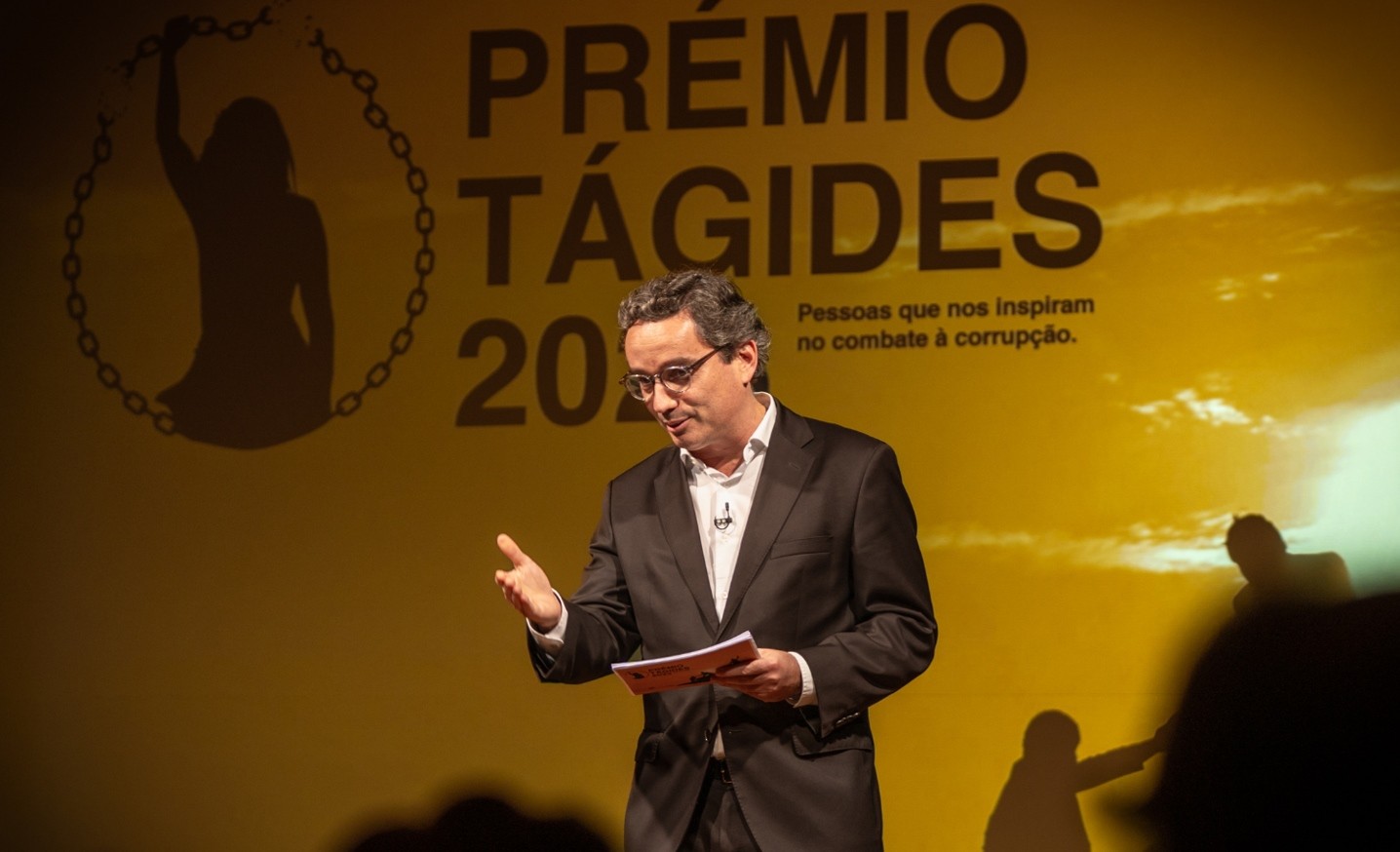 Prémio Tágides 2024: Finalistas Inspiram no Combate à Corrupção em Portugal