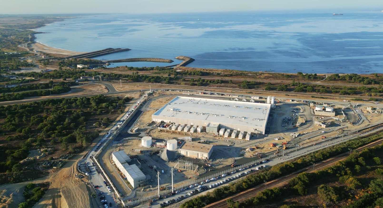 Sines: Maior Campus de Data Centers da Europa Conclui Primeiro Edifício
