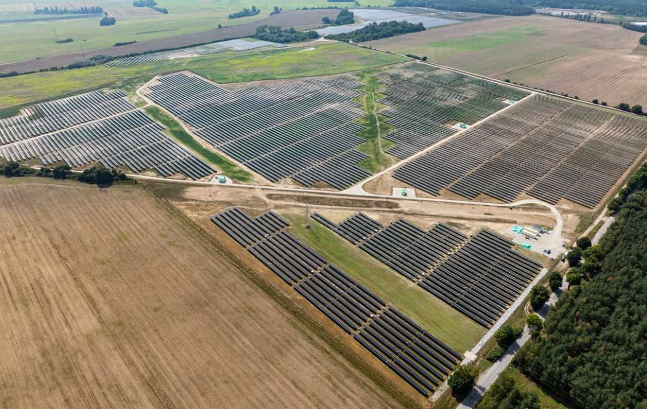 Lightsource bp assegura 1,3GW em contratos de energia renovável em 2024