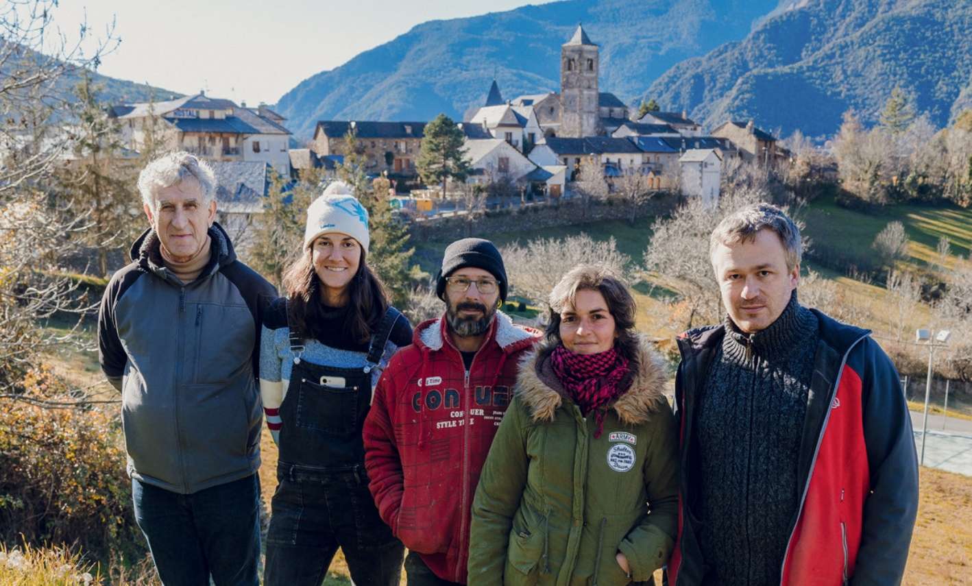 Calendários do Grupo Driver Destaca Aldeias Portuguesas em Risco de Despovoamento