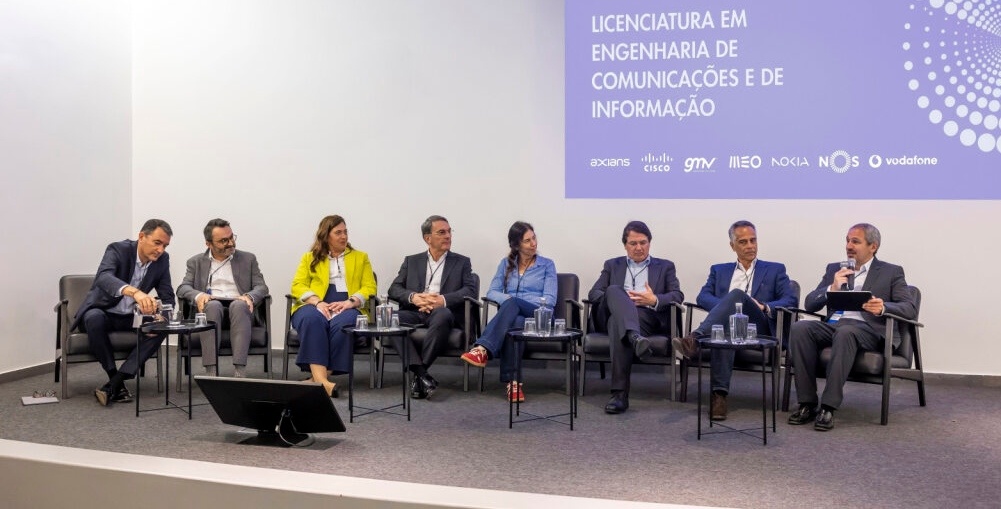 Empresas financiam licenciatura na NOVA FCT para formar engenheiros