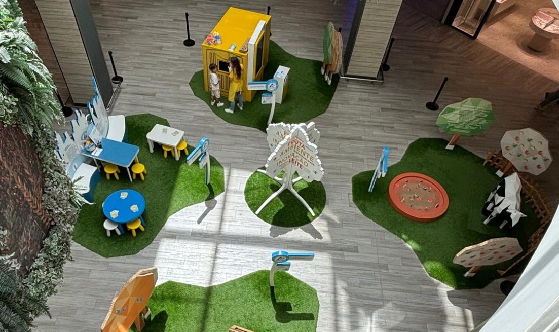 Tetra Pak promove consumo responsável com exposição itinerante