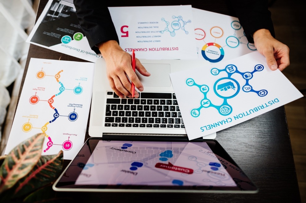 FLAG lança Fast-Track MBA em Inteligência Artificial Estratégica para gestores e executivos