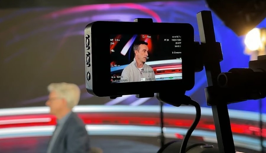 Team Lewis lança serviço biométrico para formação de porta-vozes