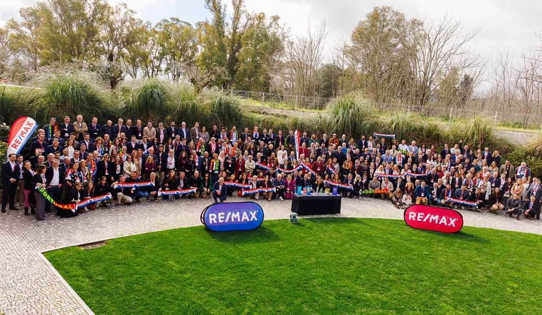 RE/MAX reforça equipas com mais de 1.600 novos profissionais
