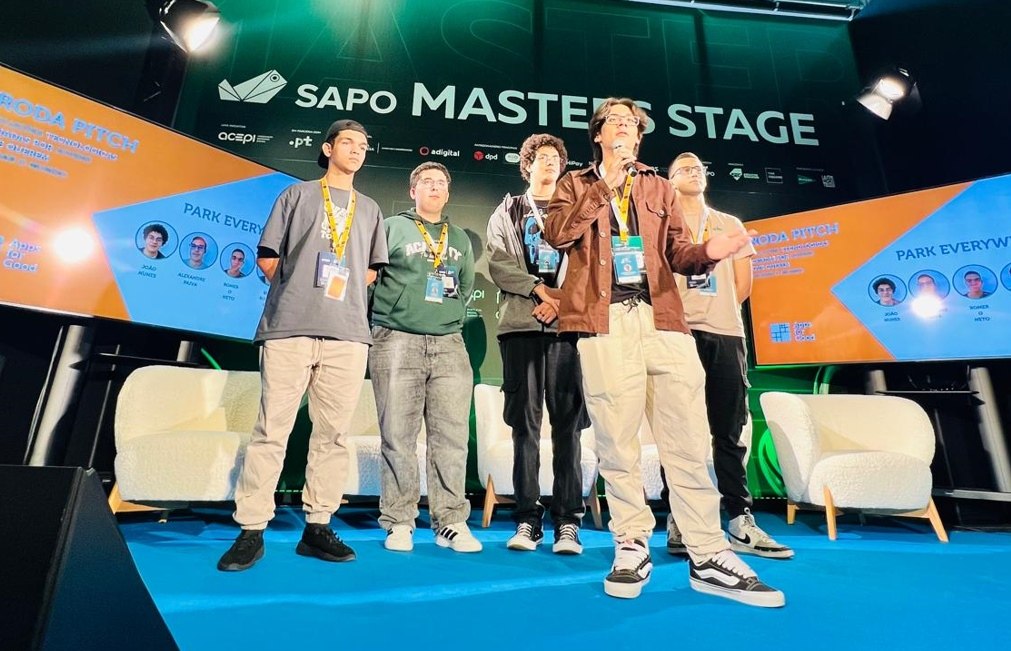 Jovens levam inovação e impacto social ao palco do Portugal Digital Summit