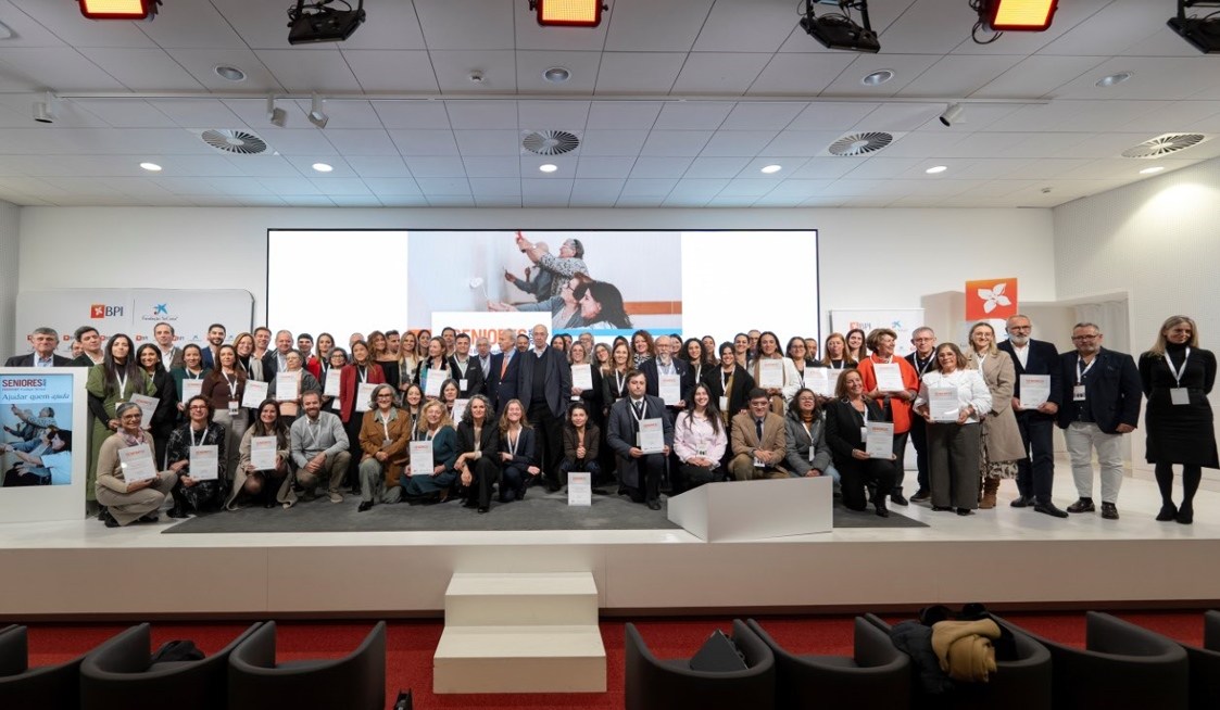 BPI e Fundação ”la Caixa” financiam 1,4 M€ para apoiar seniores