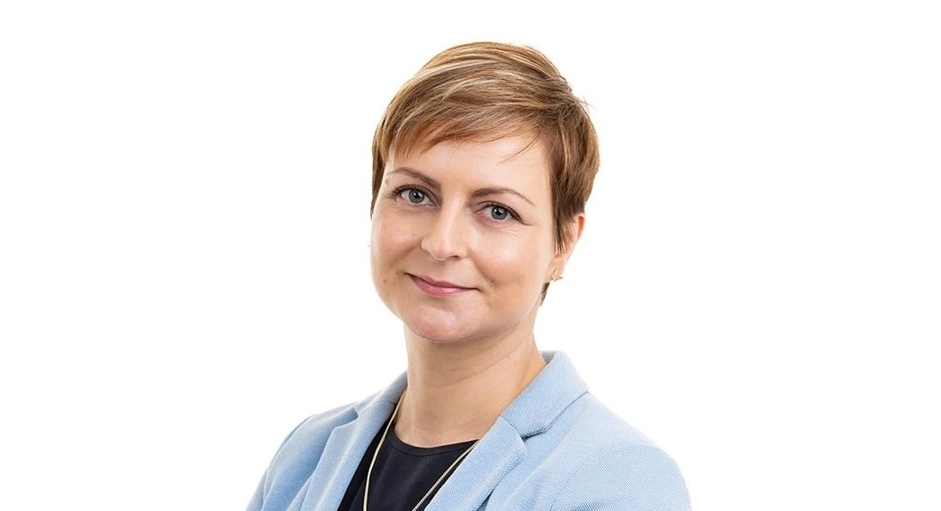 Adoção acelerada da IA aumenta risco de crise de saúde mental