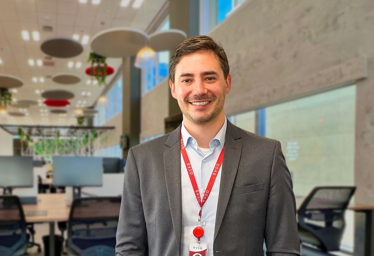 Decidir melhor para escalar: a disciplina estratégica de Lucas Vanzin