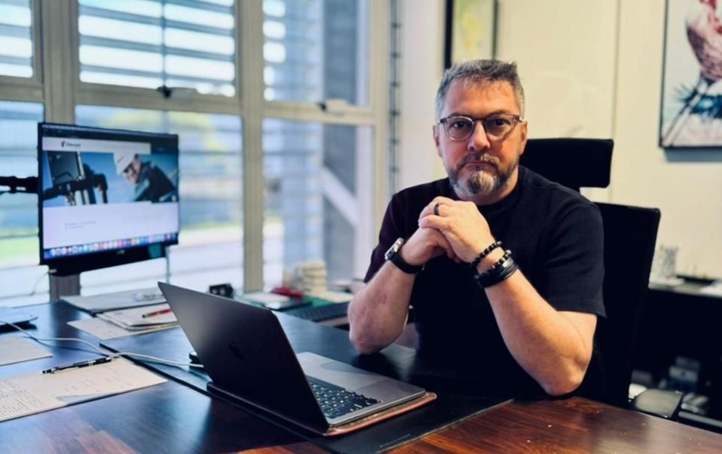 Decidir com coragem: a liderança direta de Luciano Weber