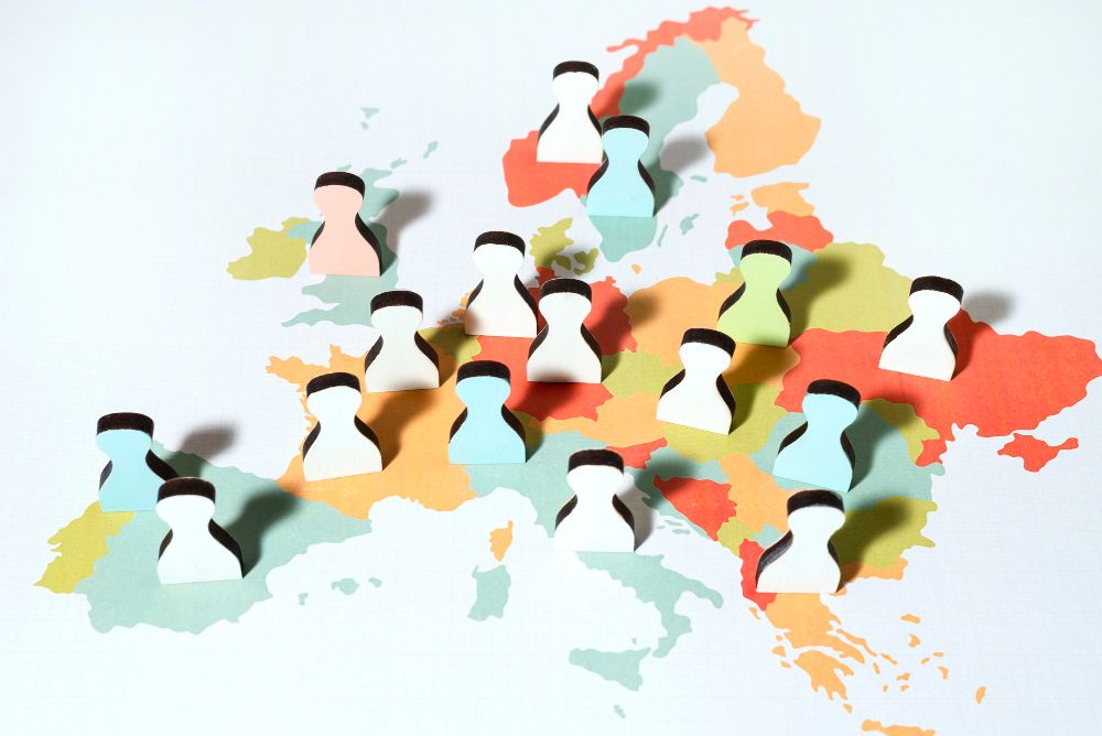 Europa enfrenta bloqueio à natalidade por razões económicas