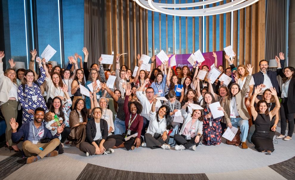 Mais mulheres procuram requalificação para entrar na economia digital